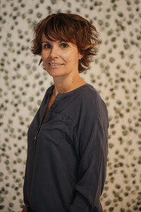 Portrait von Esther Uhlmann